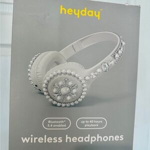 heyday embellished headphones
